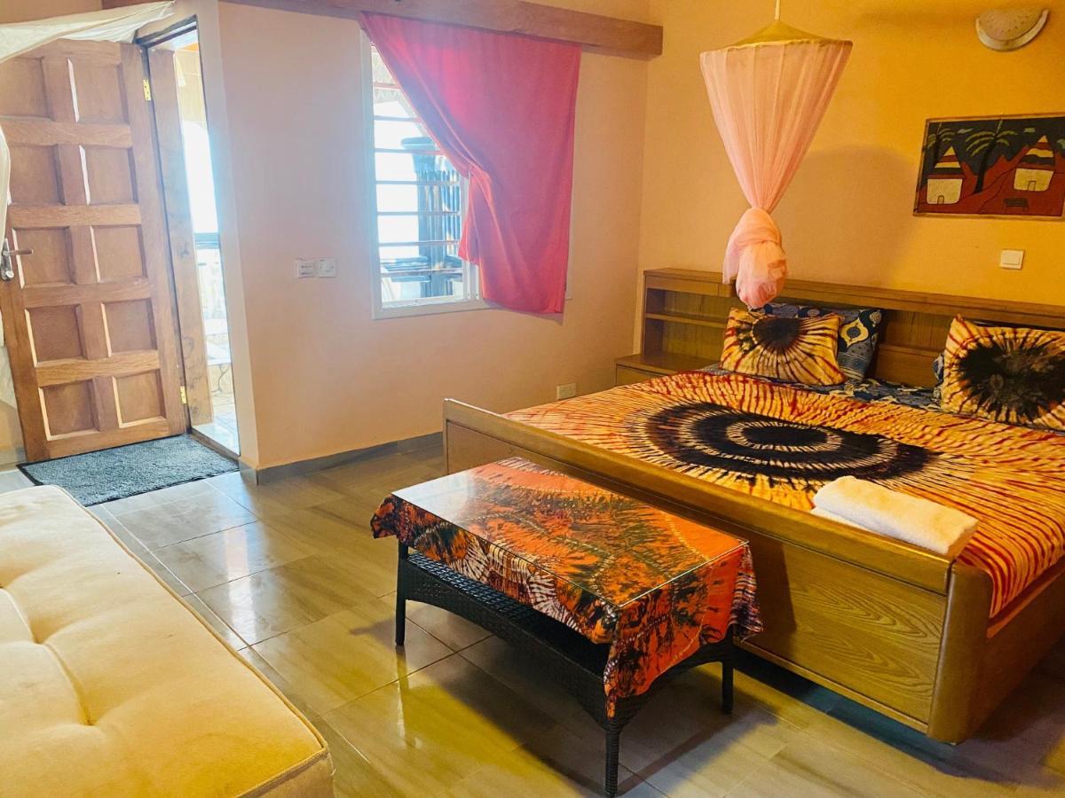 Jungle Beach Resort Sanyang Exterior foto